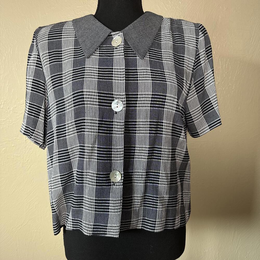 Vintage Plaid Button-Up Blouse  90s Minimal Chic Preppy Top  Size 6